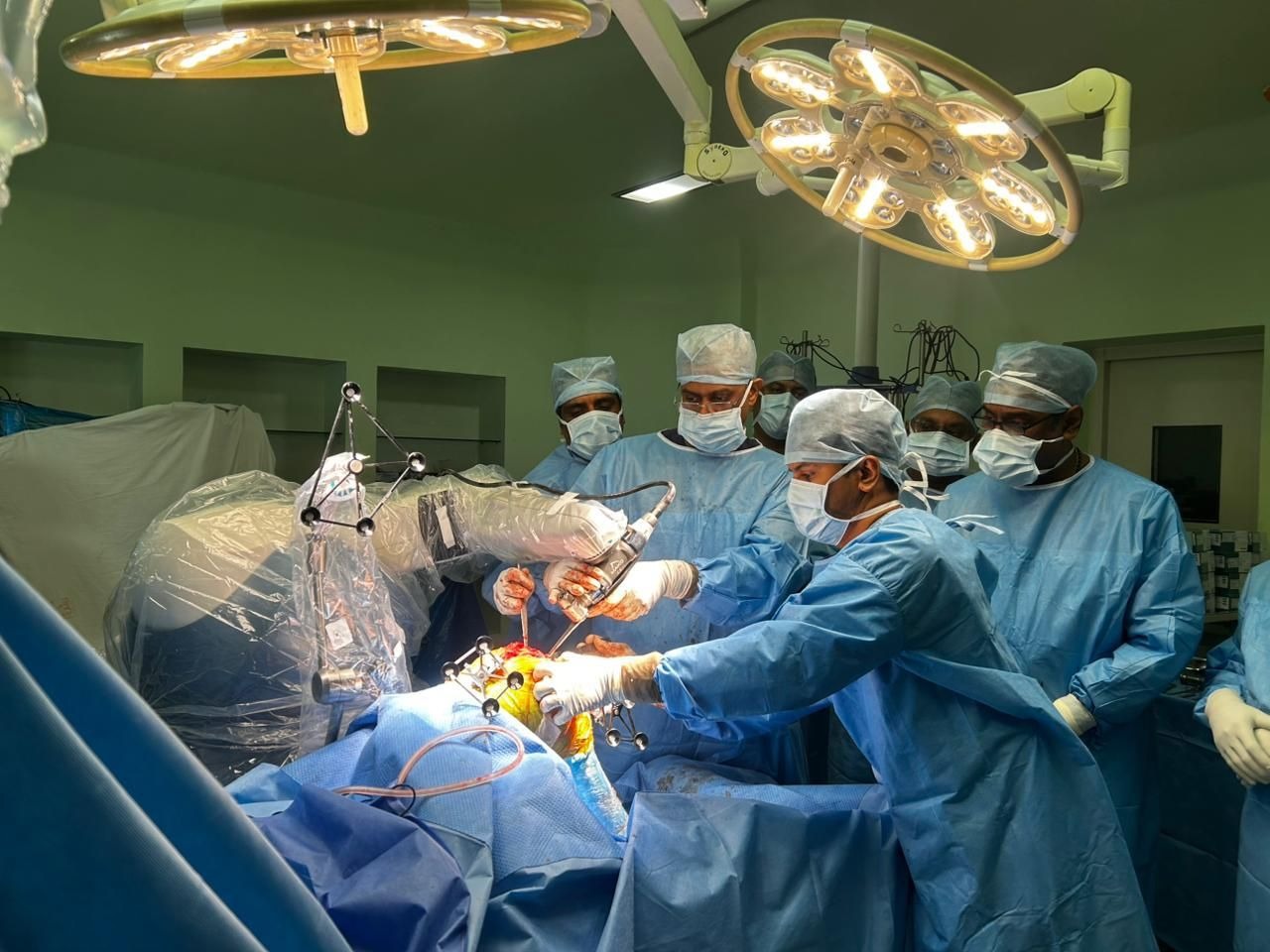 Trusted Expert for Robotic Total Knee Replacement loading=