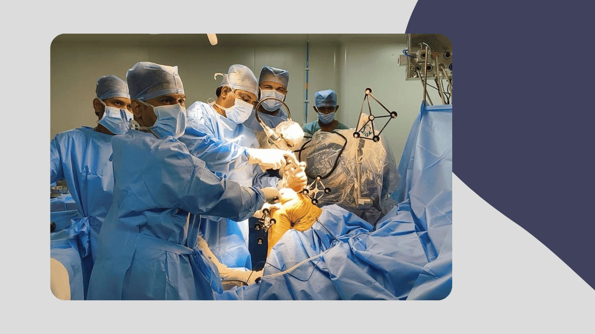 https://d2vvc091k8tmib.cloudfront.net/s3fs-public/2026-07/Robotic%20Knee%20Replacement.png